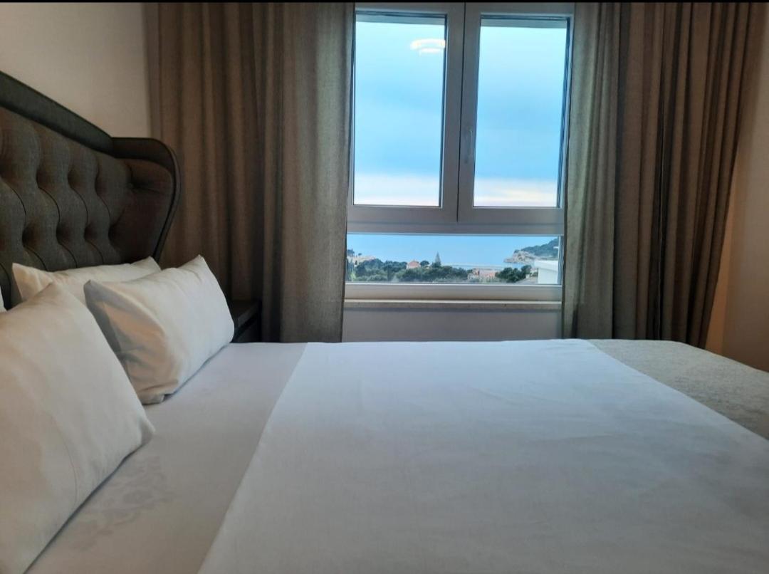 Apartment Anny De Luxe With Sea View Makarska Dış mekan fotoğraf